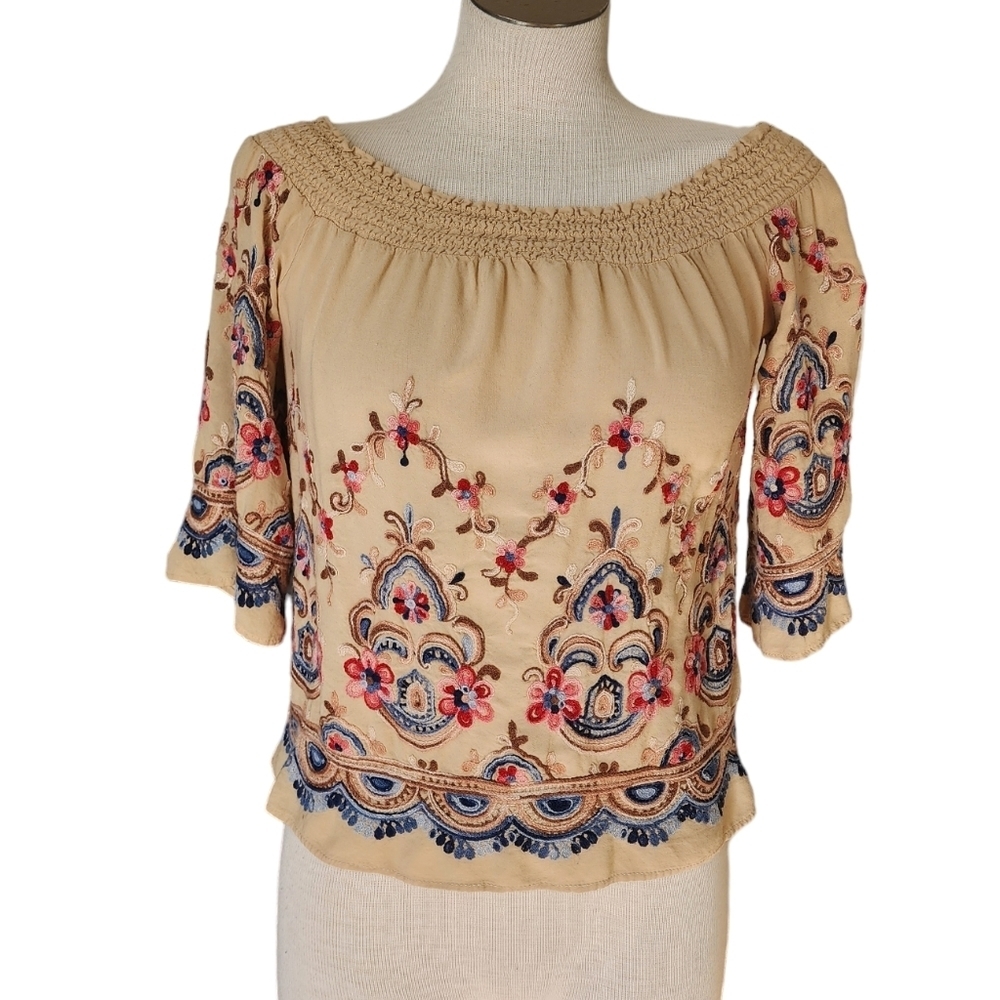 Hummingbird Anthropologie Off The Shoulder Embroidered Tan Women's Top Size M